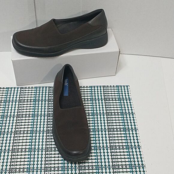 Keds Woman's Brown Slip On Loafer US 6.5 - Picture 1 of 9